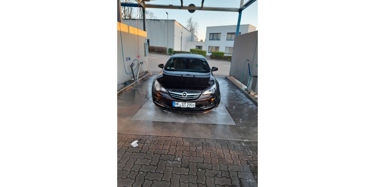 Opel Cascada 68.000 km 10.500 &euro; hiddenhausen 32120