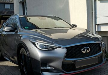 INFINITI Q30 203.625 km 10.500 &euro; Finnentrop 57413