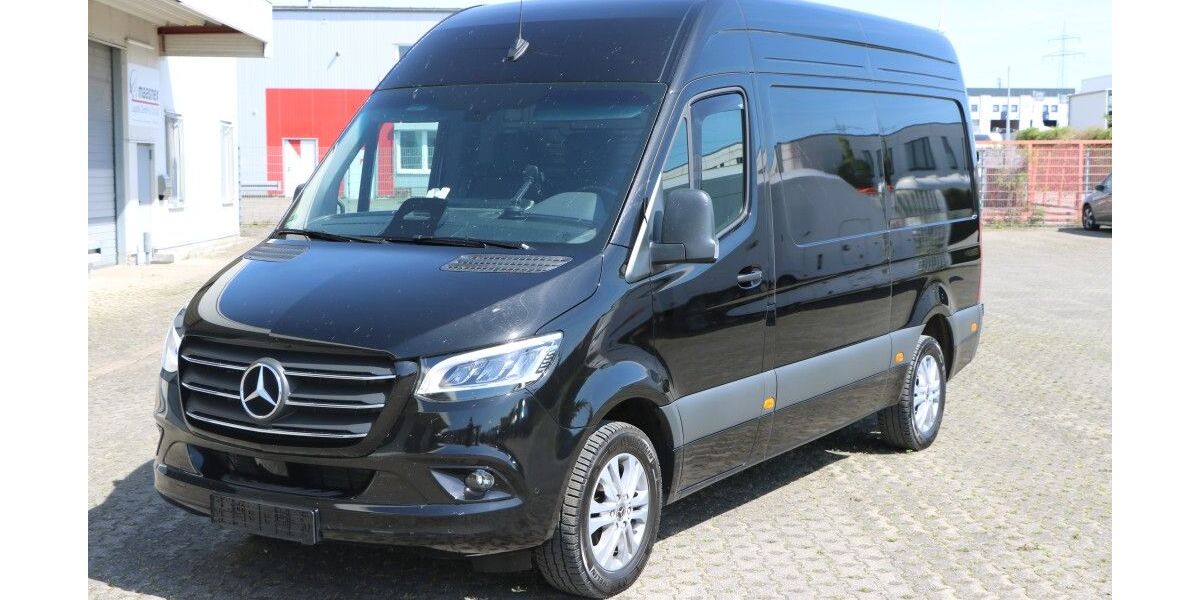 Mercedes-Benz Sprinter 86.000 km 44.650 &euro; Paderborn 33102