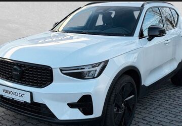Volvo XC40 1.100 km 39.750 &euro; Karlsruhe 76187