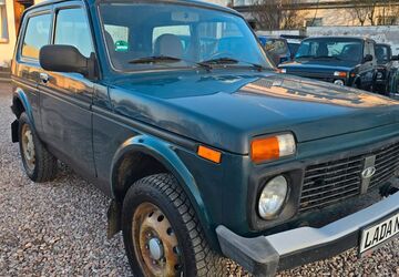 Lada Niva 82.000 km 4.700 &euro; Waltershausen 99880