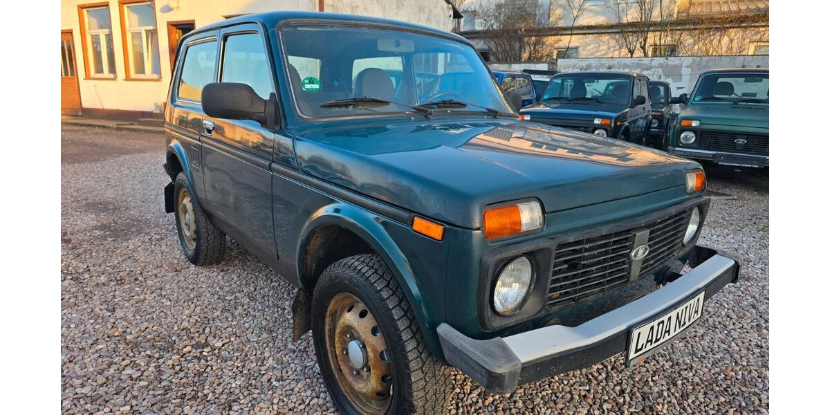 Lada Niva 82.000 km 4.700 &euro; Waltershausen 99880