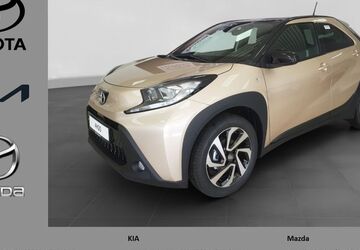 Toyota Aygo (X) 2.000 km 17.890 &euro; Oldenburg 26125