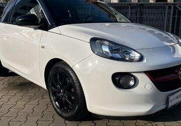 Opel Adam 98.580 km 6.900 &euro; Frankfurt am Main / Bergen-Enkheim 60388