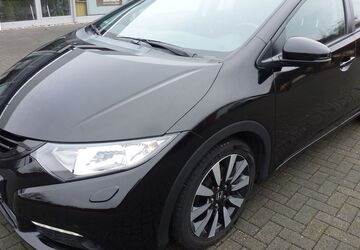 Honda Civic 58.945 km 11.990 &euro; Naumburg/S. + 06667 Weißenfels + 06618 Schönburg 06618