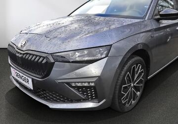 Skoda Scala 14.300 km 26.880 &euro; Lübeck 23560