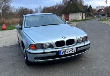 BMW 523 122.000 km 6.900 &euro; Barth 18356
