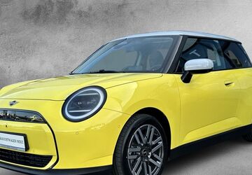Mini Cooper SE 6.162 km 33.499 &euro; Kempen 47906