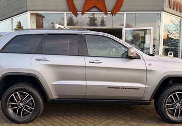 Jeep Grand Cherokee 161.000 km 21.590 &euro; Magdeburg 39120