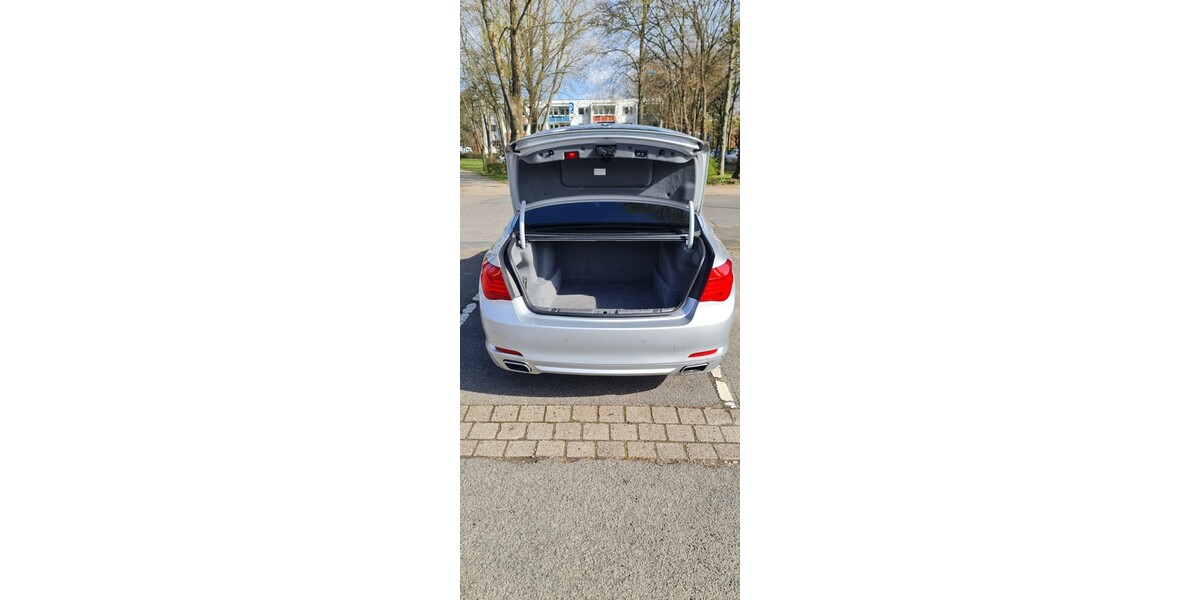 BMW 740 248.000 km 13.800 &euro; Hannover 30159