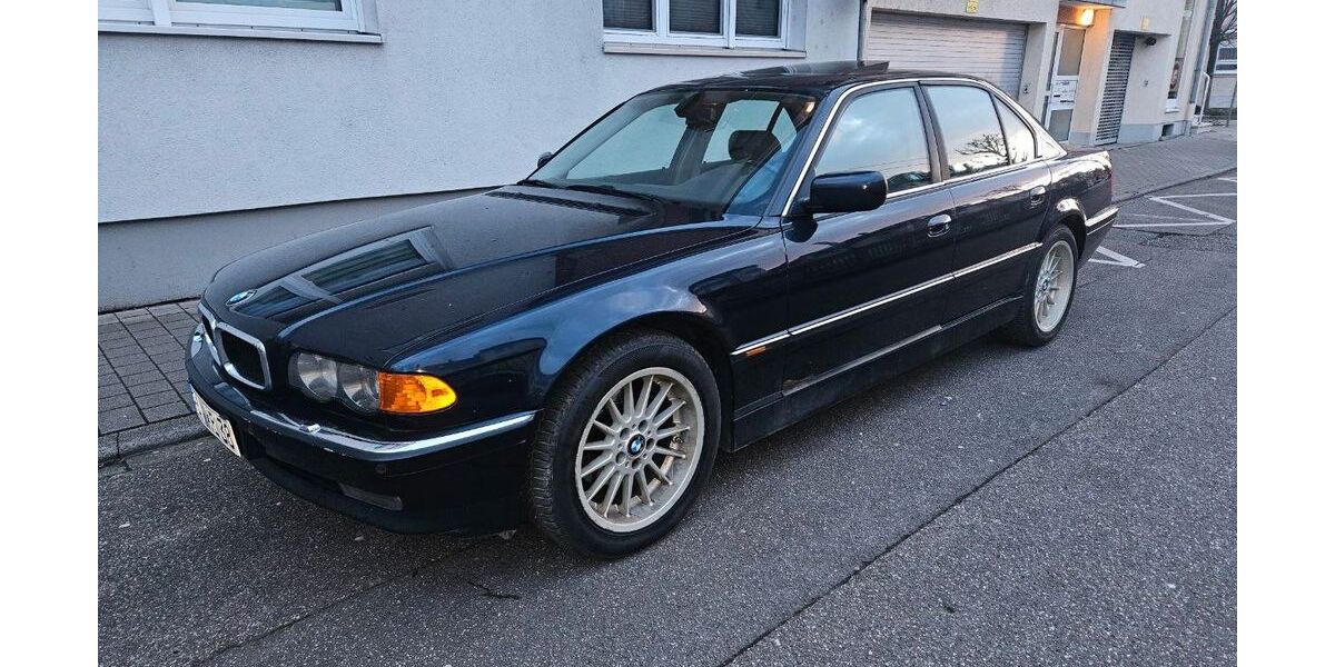 BMW 735 278.100 km 5.990 &euro; Rastatt 76437