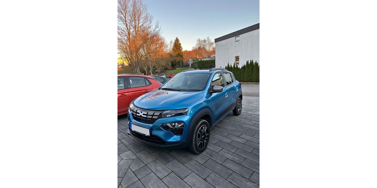 Dacia Spring 12.960 km 12.800 &euro; Trier 54292