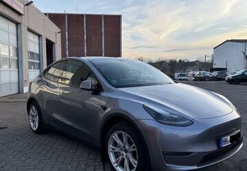 Tesla Model Y 72.500 km 34.900 &euro; Hamburg 22047