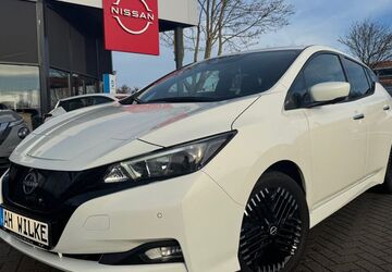 Nissan Leaf 30.341 km 14.790 &euro; Magdeburg 39120