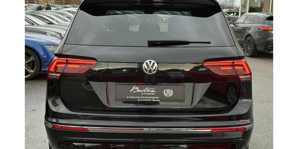VW Tiguan Allspace Highline 4Motion 7-SITZ/PANO/ACC 90.578 km 31.900 &euro; Villingen-Schwenningen 78054