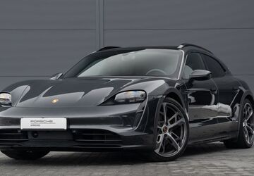 Porsche Taycan 15.275 km 85.900 &euro; Hamburg 22143