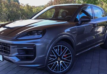 Porsche Cayenne 9.900 km 131.480 &euro; Ingolstadt 85053