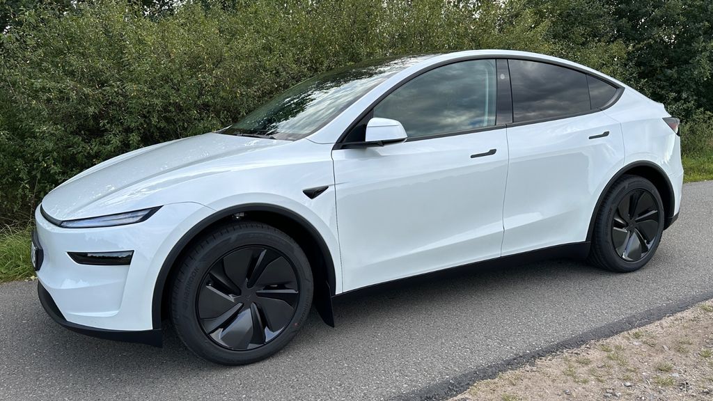 Tesla Model Y 22.000 km 51.790 &euro; Bremervörde 27432