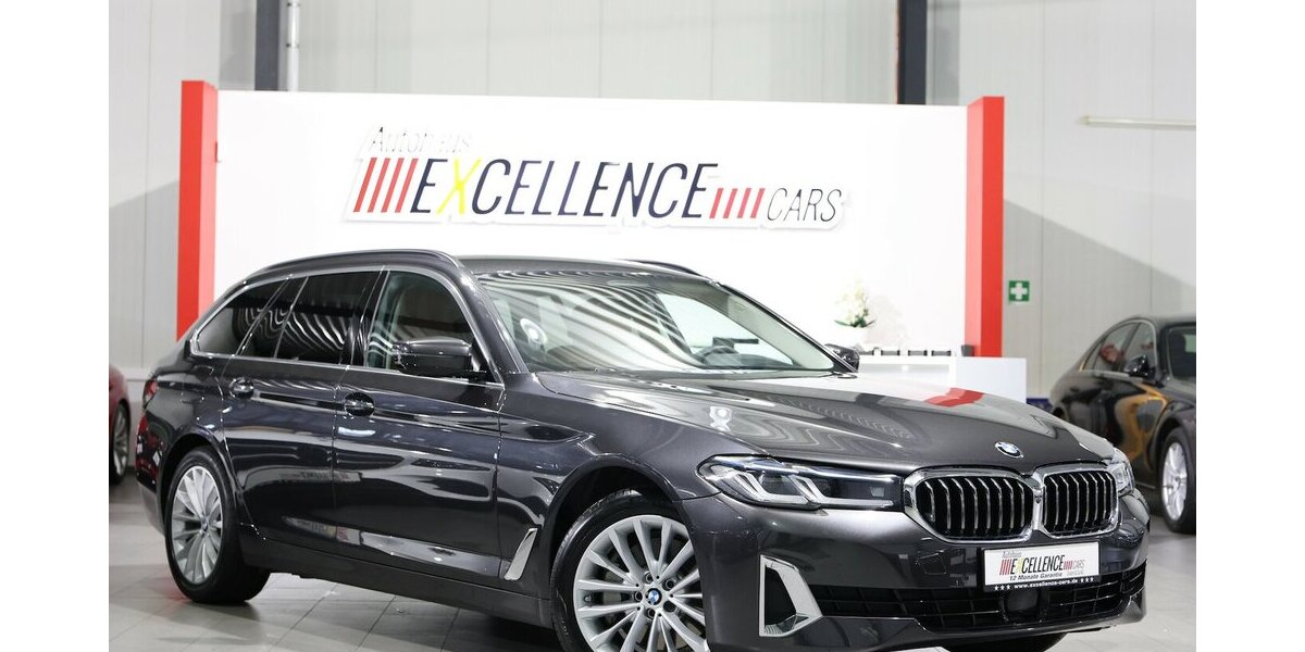 BMW 530i Touring INNOVATION LUXURY-LINE BUSINESS 45.000 km 40.444 &euro; Hamm 59077