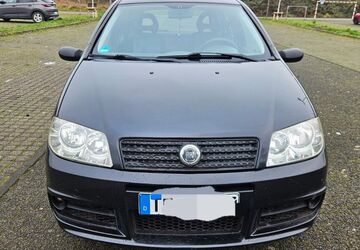 Fiat Punto 215.000 km 1.450 &euro; Trier 54296