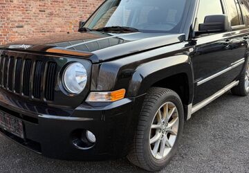 Jeep Patriot 143.556 km 5.490 &euro; Kahla / Thüringen 07768
