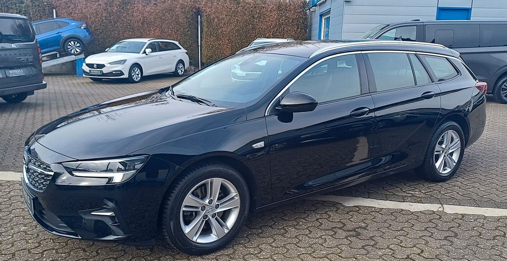 Opel Insignia 54.000 km 21.480 &euro; Essen 45307