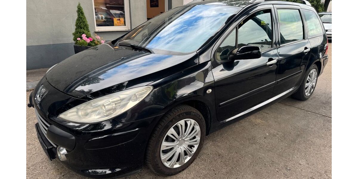 Peugeot 307 174.000 km 899 &euro; Nürnberg 90453