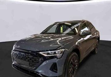 Audi Q8 e-tron 44.418 km 42.950 &euro; Hamburg 22047