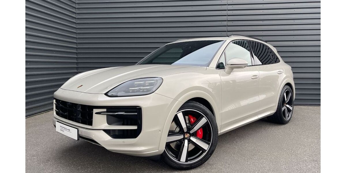 Porsche Cayenne 6.990 km 146.750 &euro; Papendorf 18059