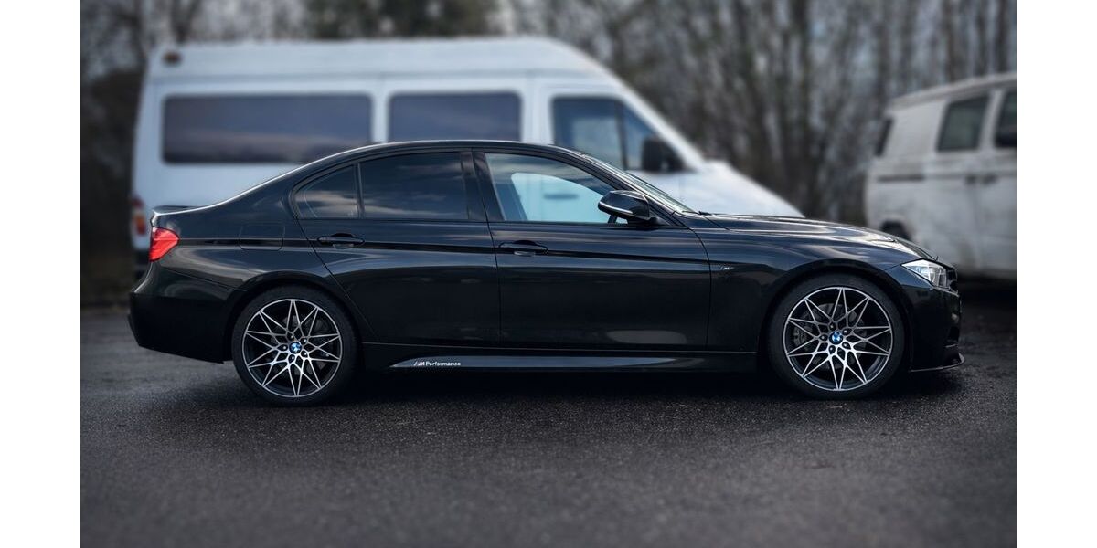 BMW 335 141.000 km 24.999 &euro; Obersulm 74182