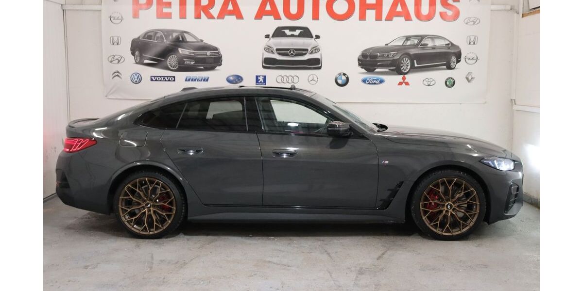 BMW i4 3.200 km 48.999 &euro; Berlin 12099