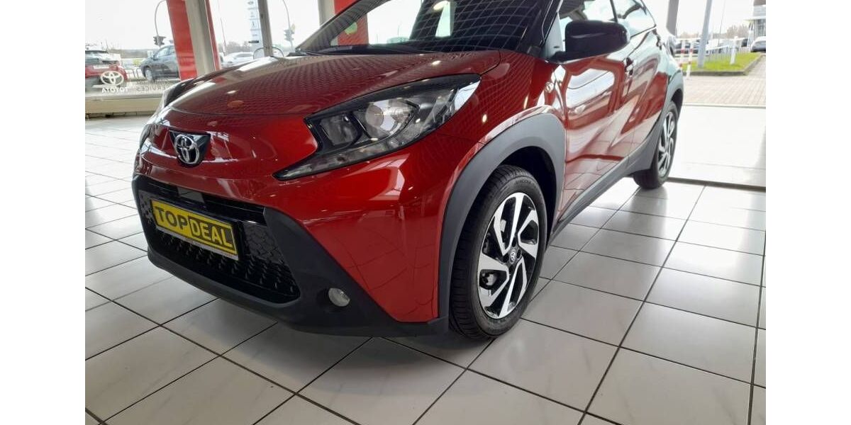 Toyota Aygo (X) 4.950 km 15.990 &euro; Burg 39288