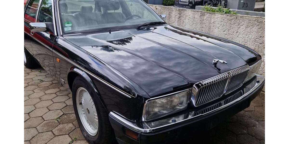Jaguar Daimler 130.172 km 49.000 &euro; München 81476