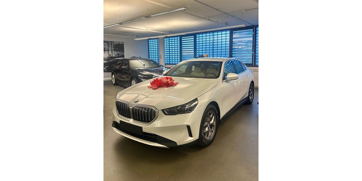 BMW i5 18.500 km 52.500 &euro; Berlin 13156