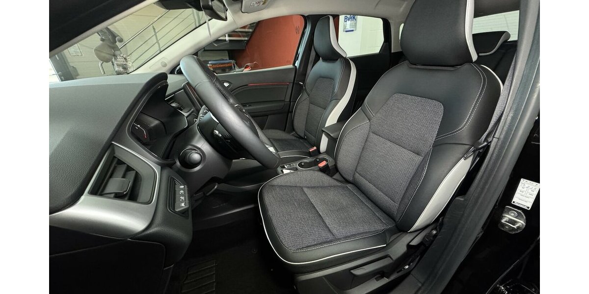 Renault Captur 1.3 TCE 140 Techno EDC LED CARPLAY 39.500 km 20.440 &euro; Lich 35423