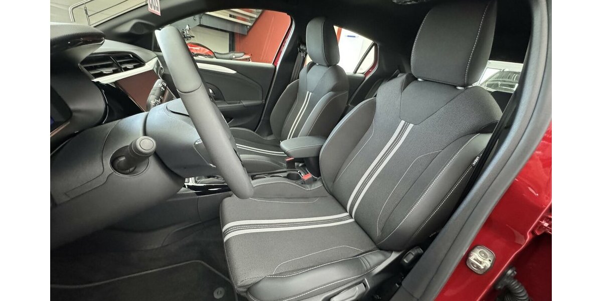 Opel Corsa 1.2 Turbo GS Sitz+Lekradheizung 11.700 km 15.270 &euro; Lich 35423