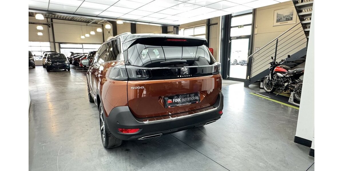 Peugeot 5008 130 EAT8 Allure 1.Hand AHK 13.300 km 25.770 &euro; Lich 35423