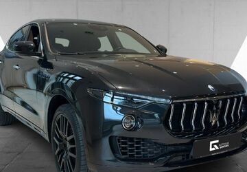 Maserati Levante 67.061 km 57.980 &euro; Berlin 10587