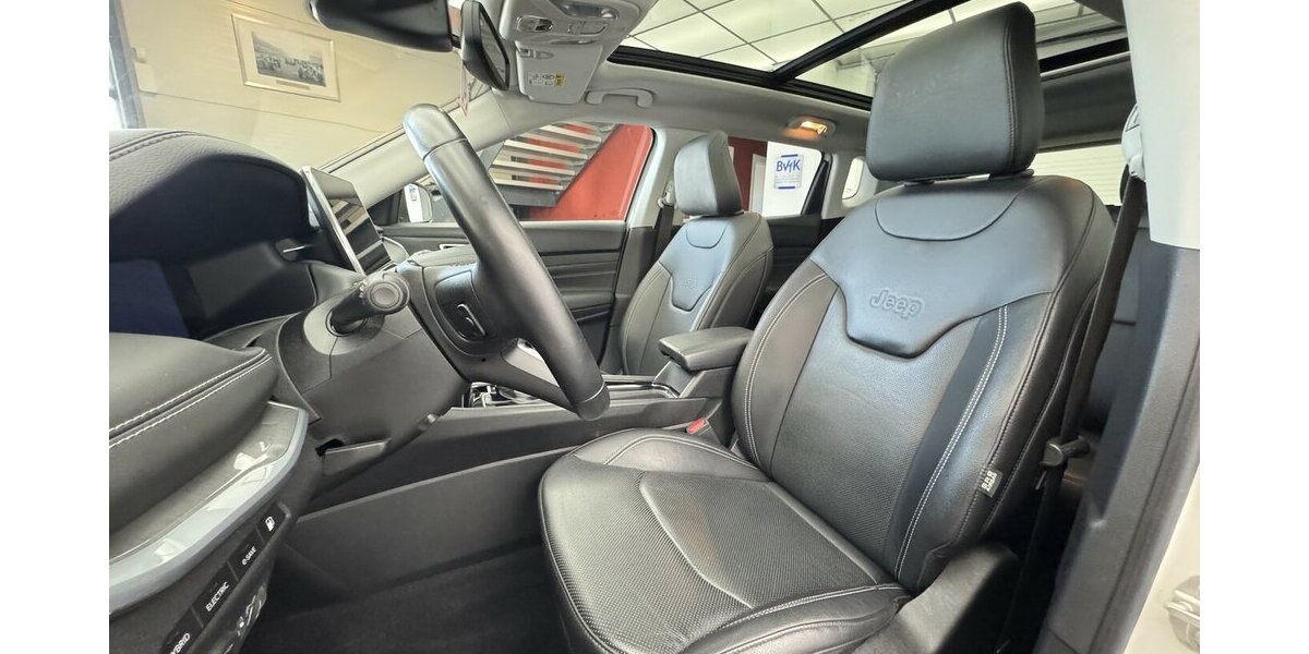 Jeep Compass S Plug-IN Hybrid 4WD 1.Hand Panoramadach 22.600 km 26.790 &euro; Lich 35423