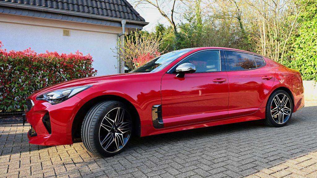 Kia Stinger 52.000 km 34.500 &euro; Hilden 40721