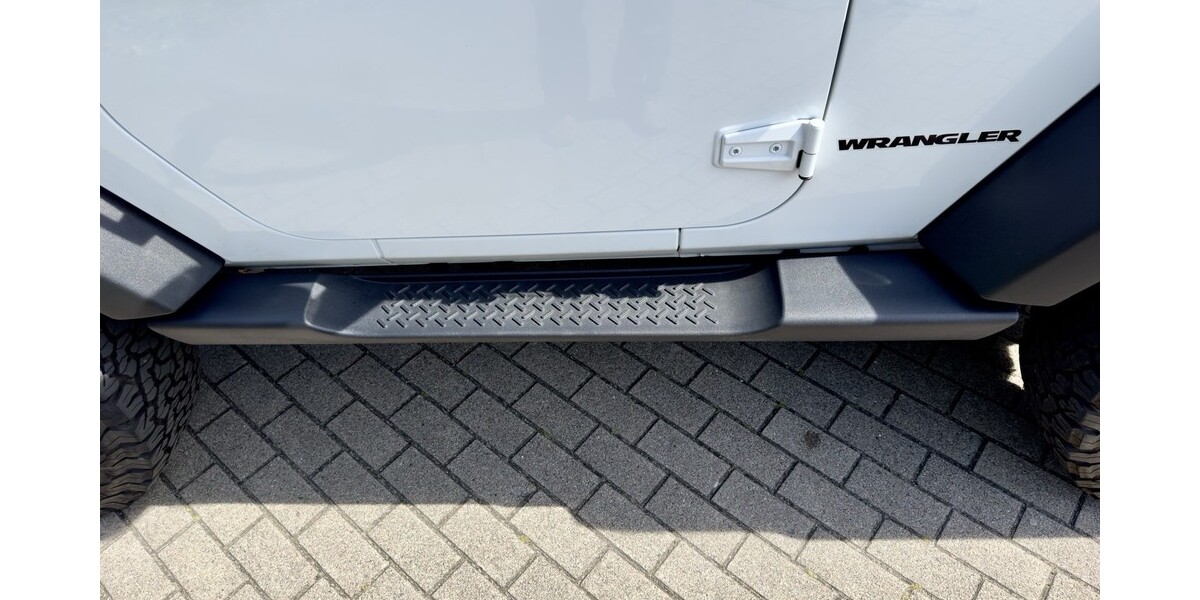 Jeep Wrangler 57.000 km 36.600 &euro; Quickborn 25451