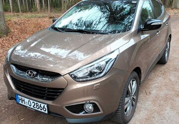 Hyundai ix35 102.800 km 12.000 &euro; Hamburg 22415