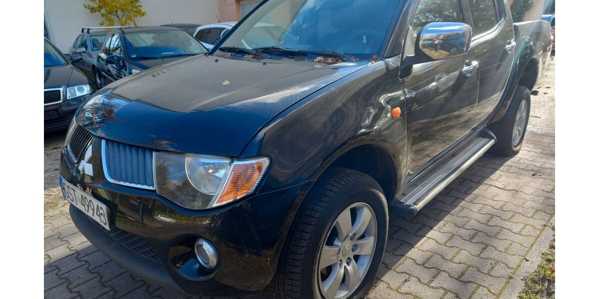 Mitsubishi L200 186.500 km 7.290 &euro; Berlin-Mariendorf 12109