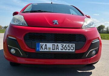 Peugeot 107 159.000 km 3.300 &euro; Karlsdorf-Neuthard 76689