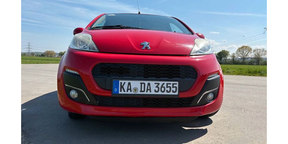 Peugeot 107 159.000 km 3.300 &euro; Karlsdorf-Neuthard 76689