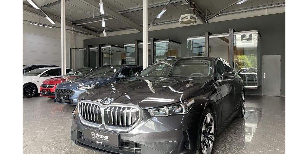 BMW 550 12.600 km 65.990 &euro; Ibbenbüren 49477
