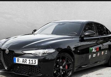 Alfa Romeo Giulia 57.521 km 33.999 &euro; Regensburg 93059