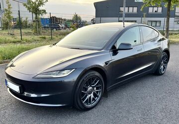 Tesla Model 3 18.500 km 29.999 &euro; Heinsberg 52525