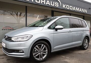 VW Touran 11.561 km 31.950 &euro; Rheda-Wiedenbrück 33378