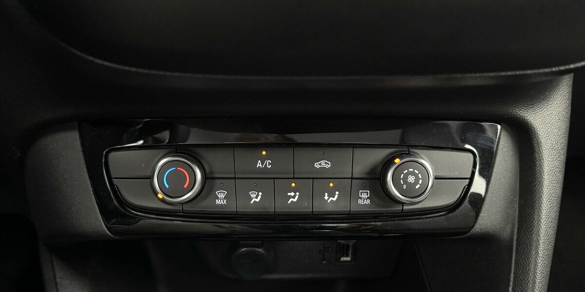 Opel Corsa 1.2 Edition Carplay Kamera DAB 33.340 km 11.720 &euro; Lich 35423